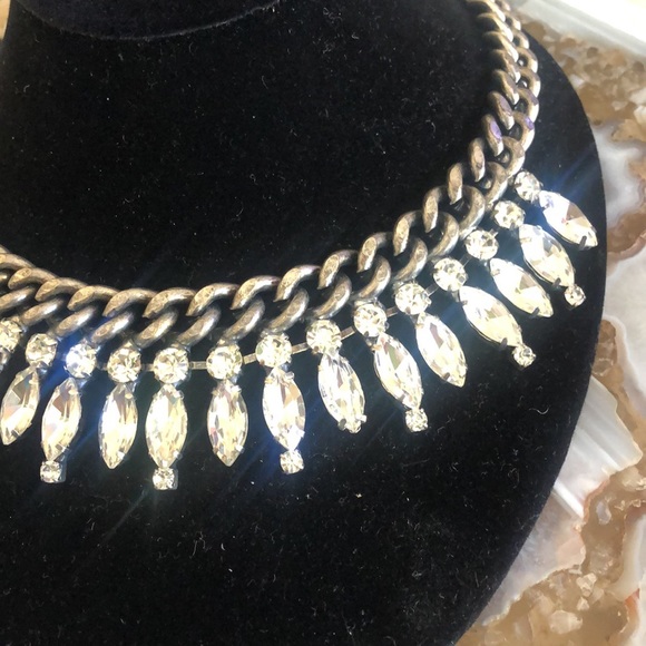 Crystal on Edgy Antiqued Silver Curb Chain Statement Necklace-Boutique - Picture 3 of 6